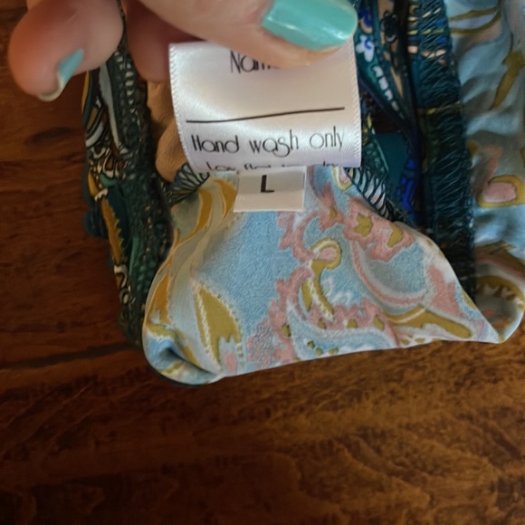 Two piece dance outfit by Countours designed. (Lea Marie) Size CL. Like new - Picture 10 of 12